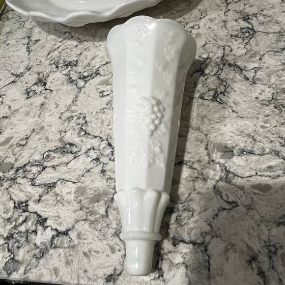 Westmoreland Milk Glass Tray - Picture 9 of 11